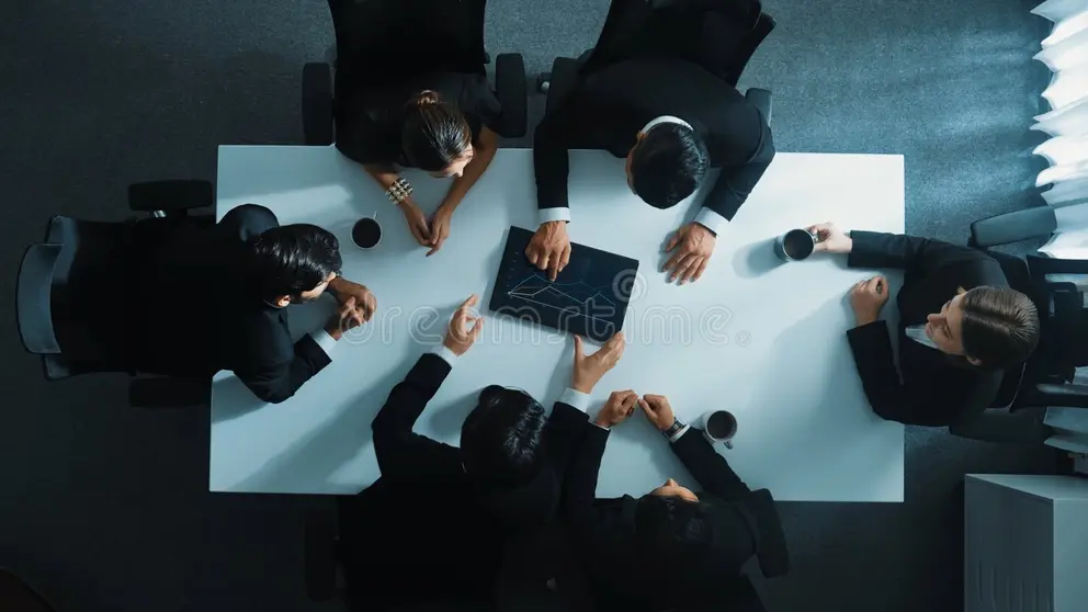 People discussing business